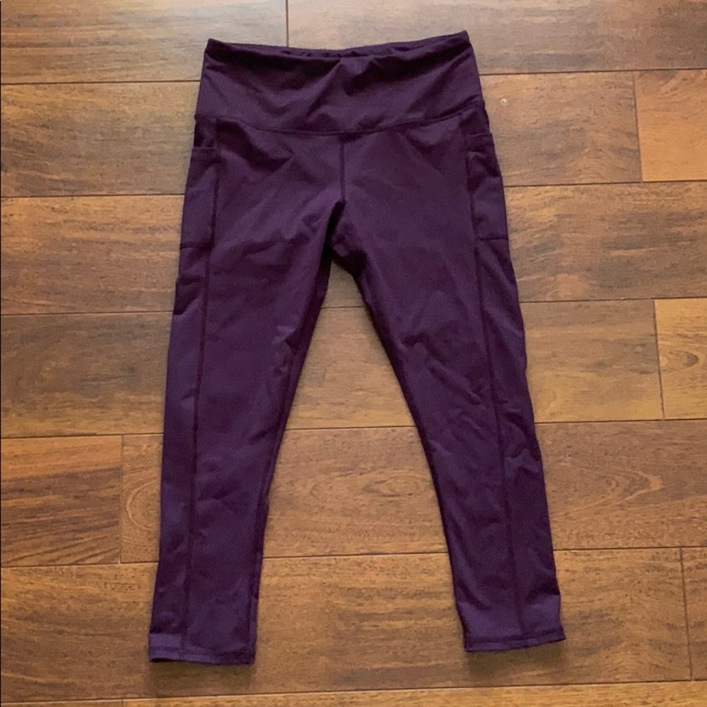 Senita Athletics Capri Leggings